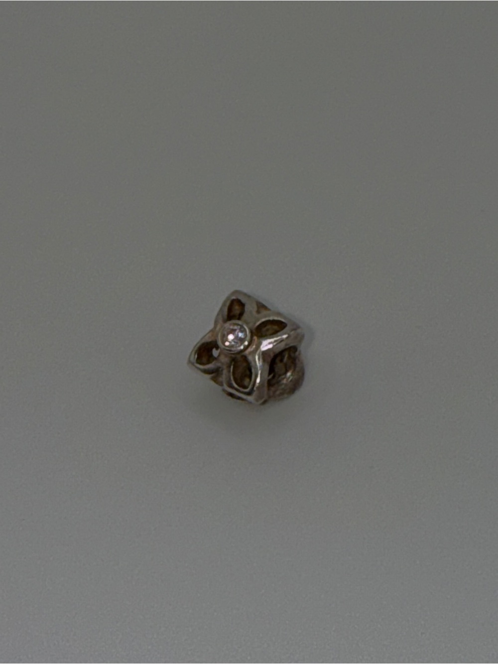 PANDORA four petal Flower CZ CHARM 790260cz RETIRED